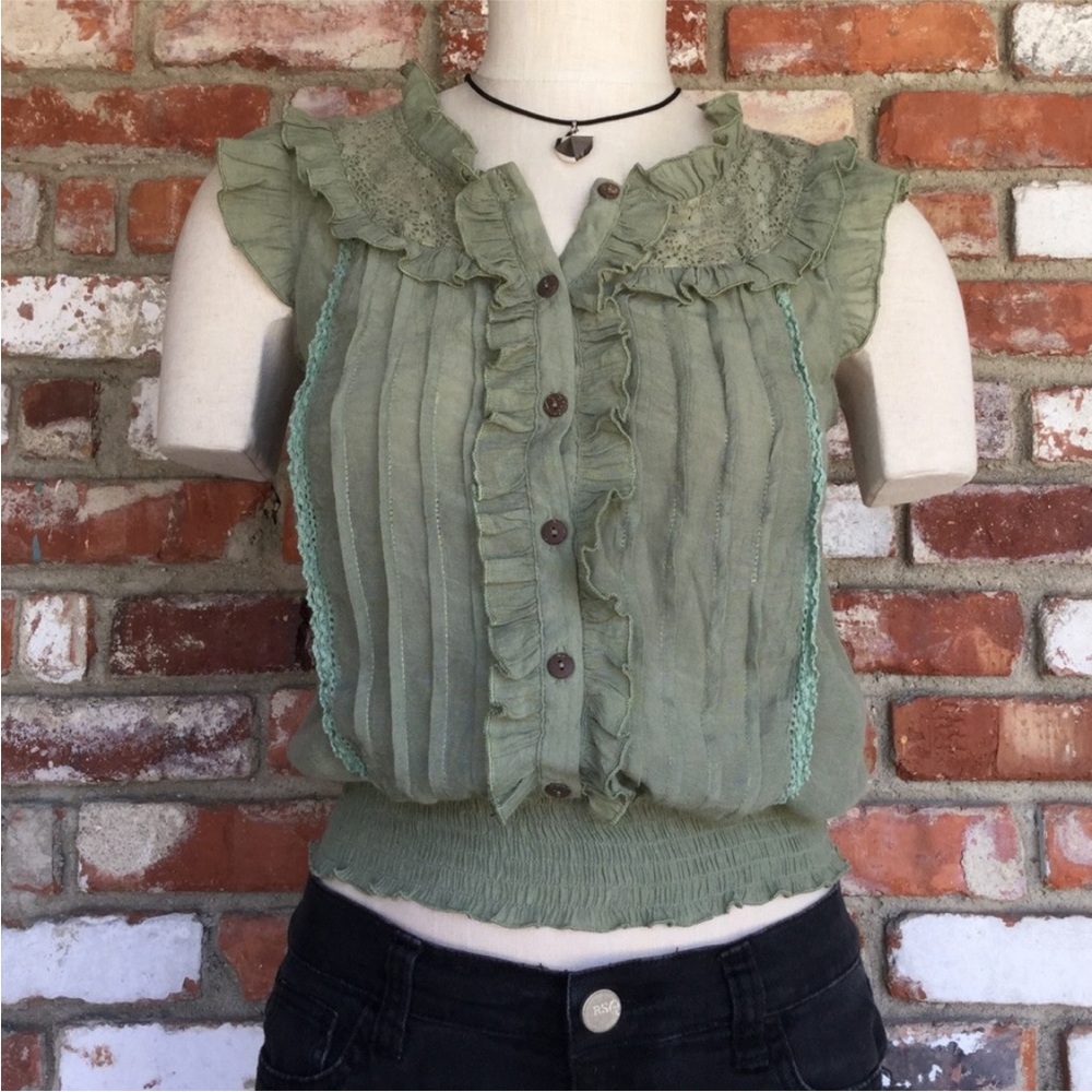 VARGA | Sweet and Cool 60% Cotton/40% Rayon Blouse